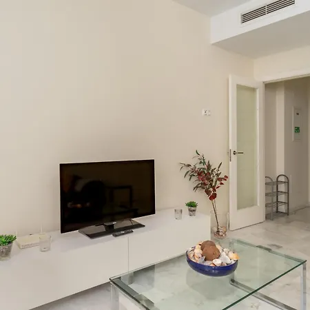 Cosmo Serenity إِستيبونا